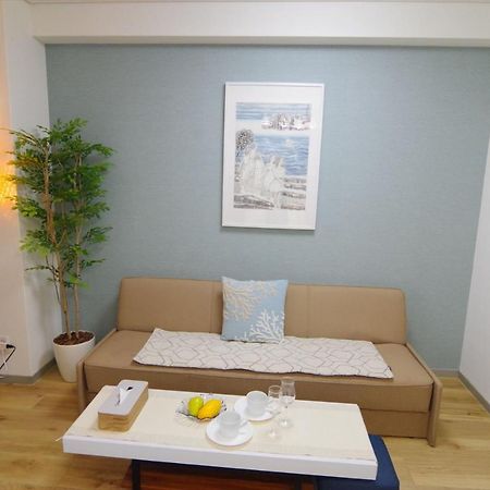 Nippombashi Art Hotel 703 Osaka Exterior photo